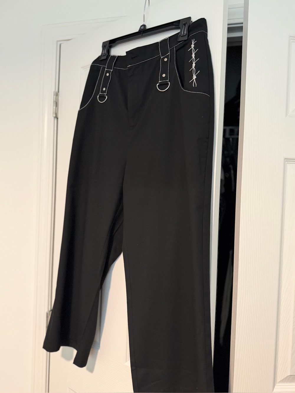 Women's Hell Bunny cropped Straight-Leg Pants - Picture 4 of 7